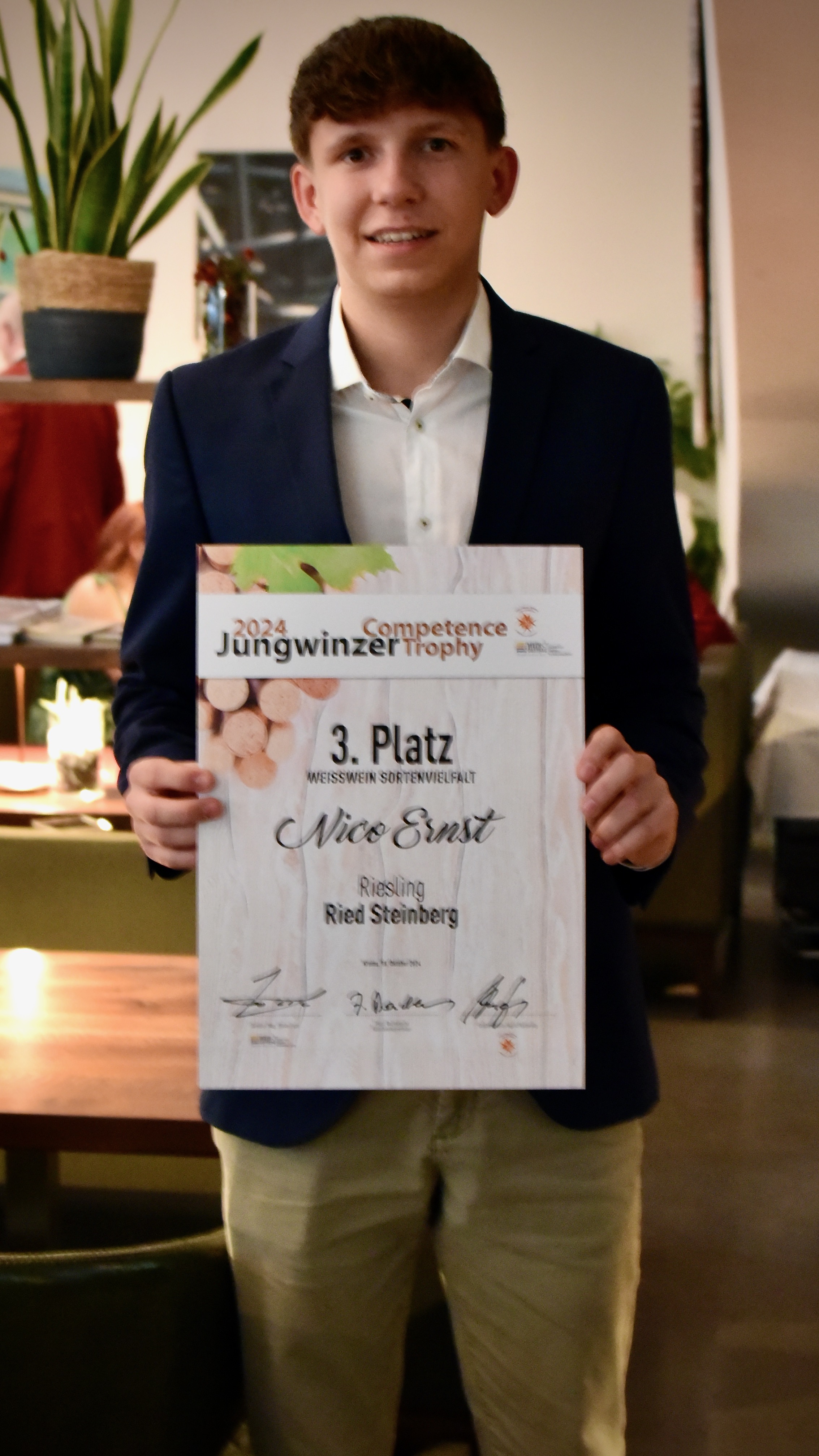 Weißweine Sortenvielfalt 3. Platz ERNST Nico